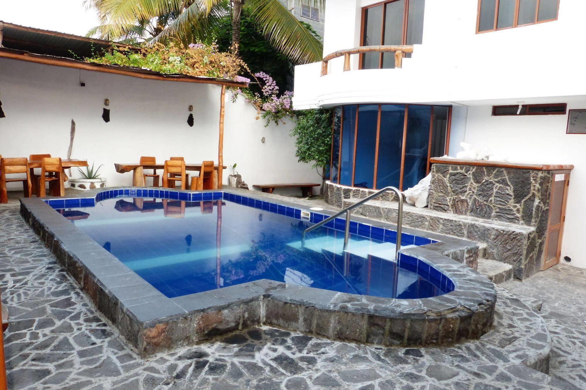 Galapagos Islands Hotel Пуерто-Айора Екстер'єр фото